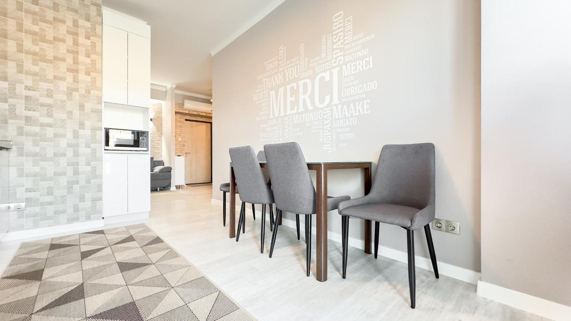 Business Class Apartments In The City Center تشيسيناو المظهر الخارجي الصورة