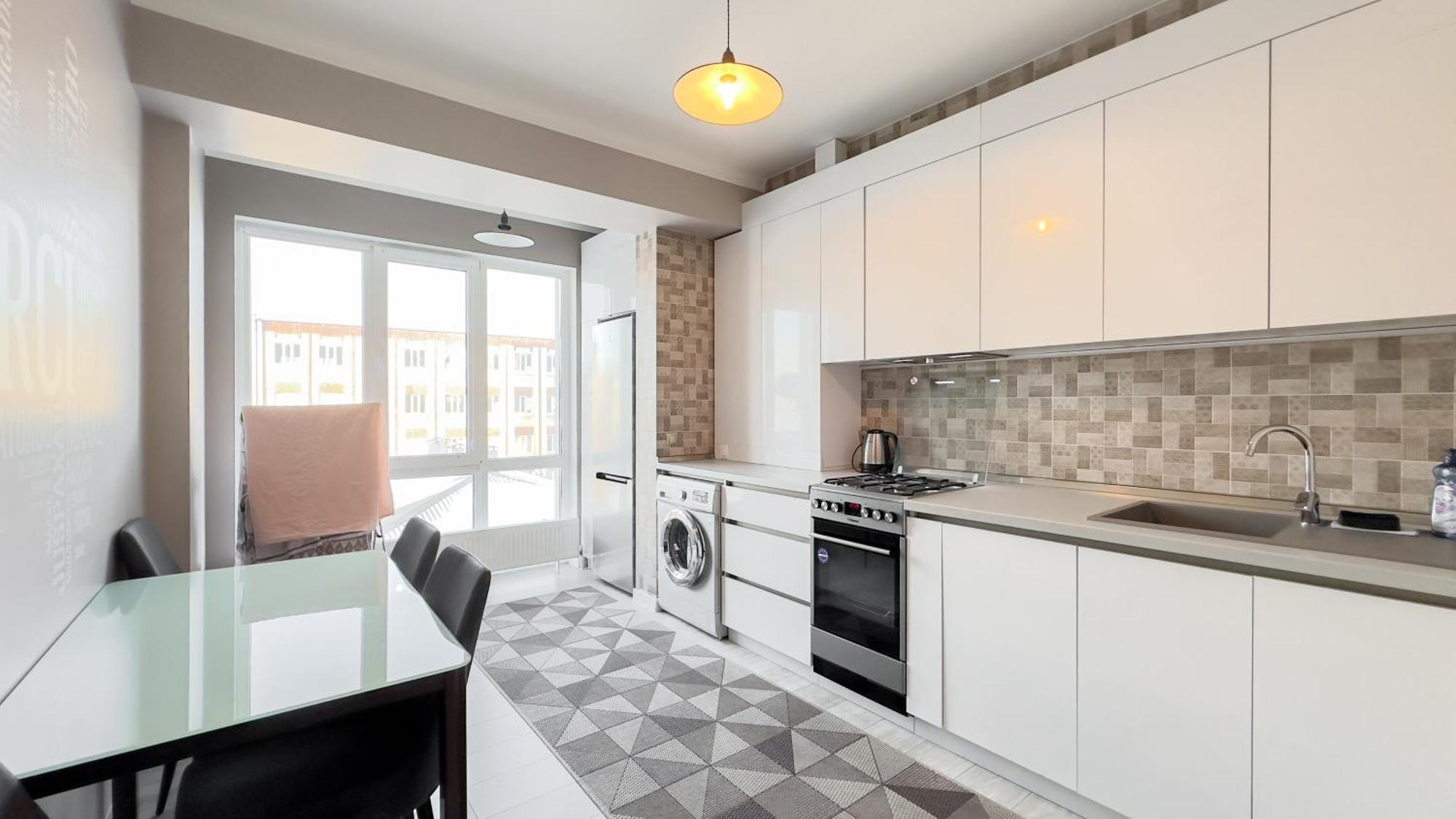 Business Class Apartments In The City Center تشيسيناو المظهر الخارجي الصورة
