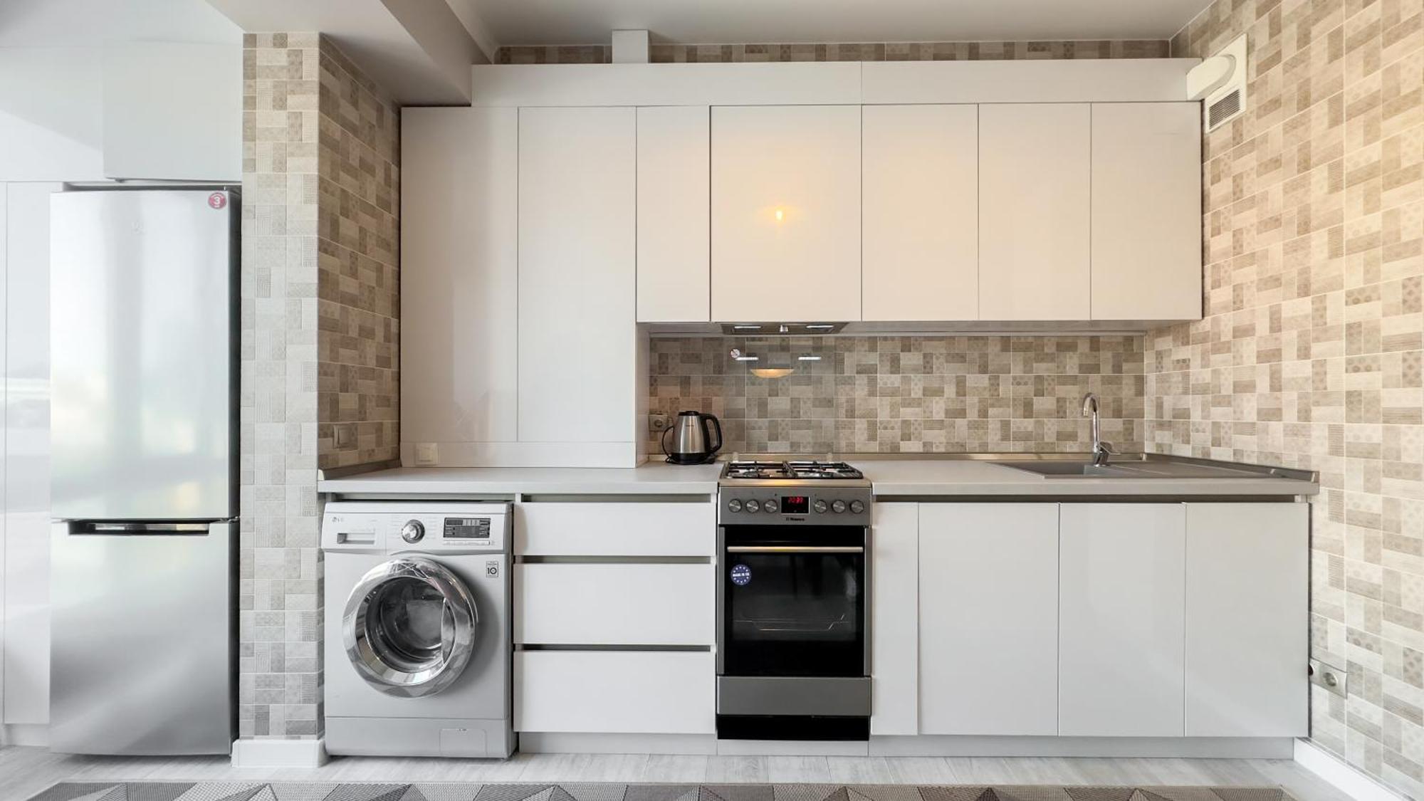 Business Class Apartments In The City Center تشيسيناو المظهر الخارجي الصورة